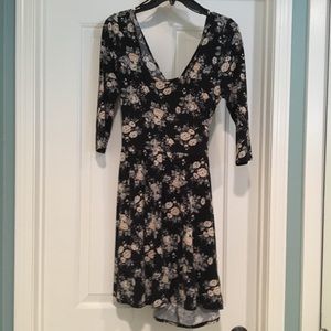 Floral black long sleeve open back dress